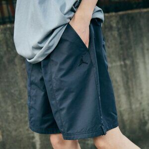 Jordan Essentials Men's Woven Casual Shorts Washed Black